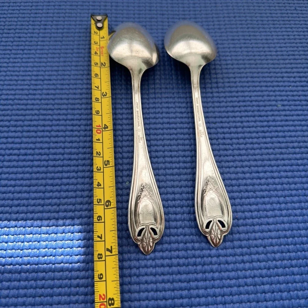 1847 Rogers Bros Old Colony Silverplate XS Triple spoons 7